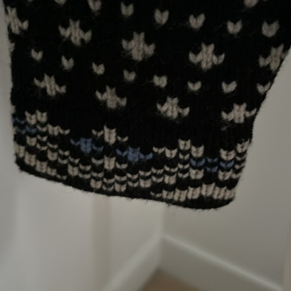 LL Bean EUC 100% Wool Norwegian Fair Isle Cardigan Sweater Sz L Mint Cond - Picture 3 of 9